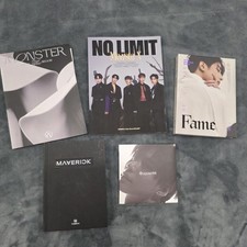 KPop lot CDs Fame Maverick Monsta X SuperM Red Velvet Korean Pop 5 albums picture