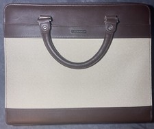 Day Runner Brand binder, Quality Leather, Includes Dividers, Card Holders picture