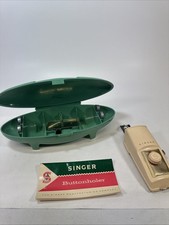 Rare Vintage Singer Needle Buttonholer 489500 Green In case with templates. picture