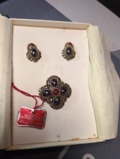 Vintage Miracle Gem Brooch Earring Set Boxed Made in England Costume Jewelry picture
