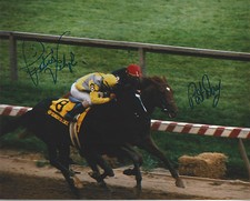 Jockeys HOF Pat Day & Pat Valenzuela   autographed 8x10  great action photo  ** picture
