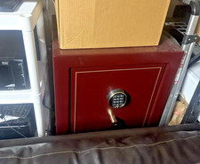 Floor Safe used picture