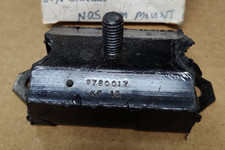 NOS OEM 1965 Pontiac full size models Transmission Mount GM 9780017 picture