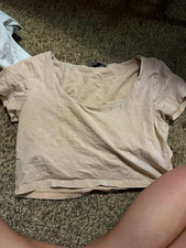 FOREVER 21 Women's Beige Solid V-Neck Knit Cropped Short Sleeve Tee Size S picture