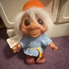 authentic, vintage Thomas Dam 