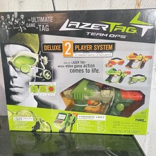 TIGER ELECTRONICS - LAZER TAG : TEAM OPS DELUXE 2 Player System Brand New picture