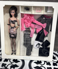 Barbie Fashion Model Collection A Model Life Barbie Giftset Silkstone B0147  picture