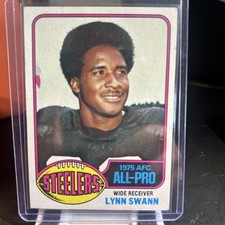Lynn Swann 1976 Topps card #  140  Pittsburgh Steelers Red (Border Ink Left Edge picture
