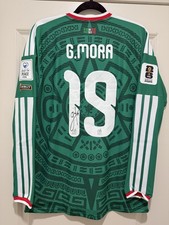 SIGNED Morita Gil Mora #19 Mens MEDIUM Adidas Mexico Home Authentic LS Jersey picture