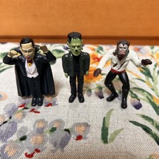 VTG Y2K Halloween 3 Xonex Frankenstein Dracula Werewolf Movie Archive Figure Lot picture