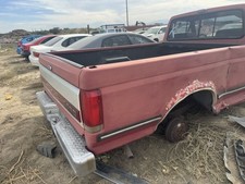 (LOCAL PICKUP ONLY) Trunk/Hatch/Tailgate From 8501 GVW Fits 87-97 FORD F250 PICK picture