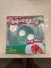 Toymendous Squeezy Dice Tactile Squeeze Toy, Red/White, Viral New In Box picture