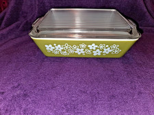 Vintage PYREX Spring Blossom Crazy Daisy Oven/Refrigerator Dish 0503 With Lid picture