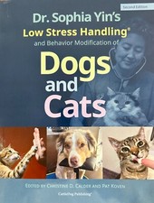 Dr. Sophia Yin's Low stress Handling and Behavior Modification of Dogs and Cat 2 picture