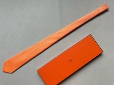 HERMÈS PARIS 100% SILK ORANGE H PATTERN JACQUARD TIE MADE IN FRANCE picture