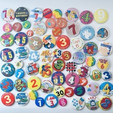 Vintage Birthday Pin Badges Job Lot x67 Retro Kids Age 1-9 Button Badges 67pcs picture