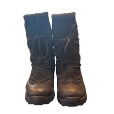 Kamik Women's Size 8 Black Leather and Suede Lace Up Winter Snow Boots picture