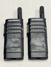 [LOT OF 2] Motorola SL300 99 Channel UHF Display Radios AAH88QCP9JA2AN picture