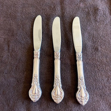 Stieff Royal Dynasty Sterling Handle Butter Knives Set of 3 Vintage 6.5