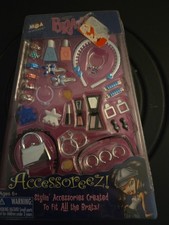 Vintage BRATZ  2004 MGA Accessoreez Pack     New- Sealed picture