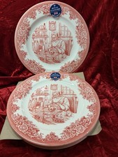4 Royal Stafford Santa's Workshop Red 8