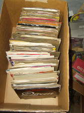 ESTATE LOT OF 45 RPM RECORDS 16 LBS MISC PERFORMERS GRAB BAG picture
