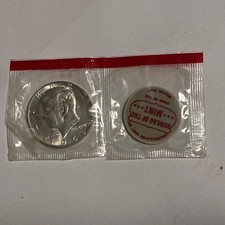 1968 D MINT KENNEDY HALF DOLLAR - (40% SILVER) - MINT CELLO - MINT TOKEN picture