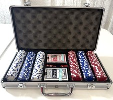 300 Piece Poker Set Carrying Case Chips Dice Key BWW No 99 Club Special Cards picture