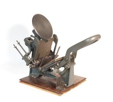 1930's Kelsey Excelsior Model N 3x5 Letterpress Printing Press * Clean & Working picture