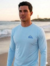 NWT Quicksilver Total Eclipse Toe Hawaiian Graphic Long Sleeves Skyway Medium picture
