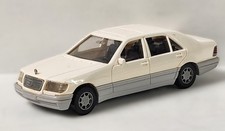 Wiking #158-04 Mercedes-Benz 500 SEL Sedan HO Scale 1:87 picture