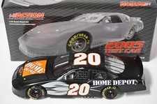 1/24 Tony Stewart #20 Home Depot 2005 Test Car NASCAR Racing RCCA Club Car picture