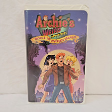 Archie’s Weird Mysteries Archie And The Riverdale Vampires VHS picture