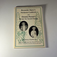 BROWNIE MARY’S MARIJUANA COOKBOOK Recipes for Social Change by Mary Rathbun 1993 picture