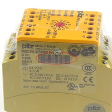 ONE Pilz Safety Relay PNOZ XV2 30/24VDC 774500 New picture