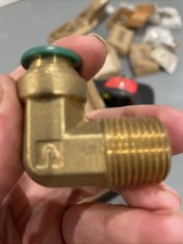 Parker Prestolok W169PLP-8-8 Brass Male Elbow 1/2 PTC X 1/2 NPT. Box Of 15 picture