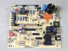 White Rodgers EMERSON 1194-200 Furnace Control Circuit Board 62-104058-02 picture