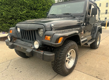 2000 Jeep Wrangler SAHARA picture