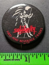 Vintage Solidarity Food and Beverage Trades Pinback Pin picture