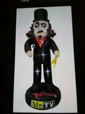 Svengoolie Inflatable Lawn Decoration  Halloween METV VERY RARE LIMITED 1/650 picture