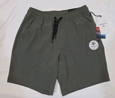 Kenneth Cole Tech Running Shorts Compression Liner Ivy Green 4-Way Stretch Small picture