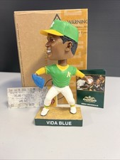 Vida Blue Oakland A's 2004 Collectors Edition SGA Bobblehead NIB With Ticket picture