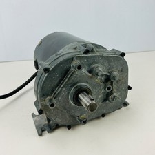 Dayton AC Gearmotor 5K934C Parallel Single Output Shaft 600 in-lb Max Torque picture