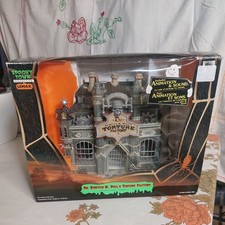 Dr Stretch N. Pull's Torture Factory 2004 Lemax Spooky Town Rare Retired  new picture
