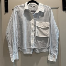 Madewell Flap Pocket cropped Button Up Poplin Blue/white, Size M picture