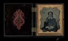 1/6 Ambrotype ID'd Woman in Union / Thermoplastic Case 1850s picture