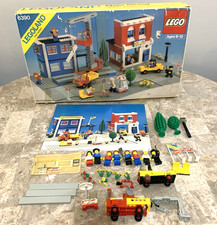 Vintage LEGO Main Street #6390 Box Manual Minifugures SOME Bricks LEGOLAND 1979 picture