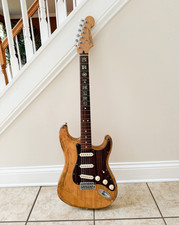 2002 Fender Stratocaster Custom MIM “BROTHERS” MOP Inlay, lock tuners, pickups. picture
