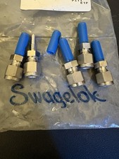 Swagelok SS-400-1-0257 DP Calibration Fittings 1/4-28 316 SS Lot of 5 picture
