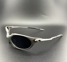 Oakley Romeo Sunglasses -polarized picture